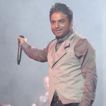 دانلود آهنگ جدید بابک جهانبخش به نام دوست دارم