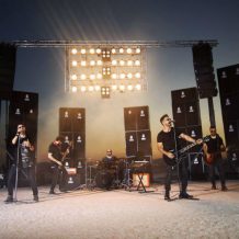 Xaniar Khosravi – Nemiram Aghab (Ft Sirvan Khosravi)