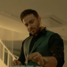 Babak Jahanbakhsh – Man Hastam