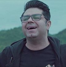 دانلود موزیک ویدئو جدید حجت اشرف زاده به نام ماه بی تکرار من