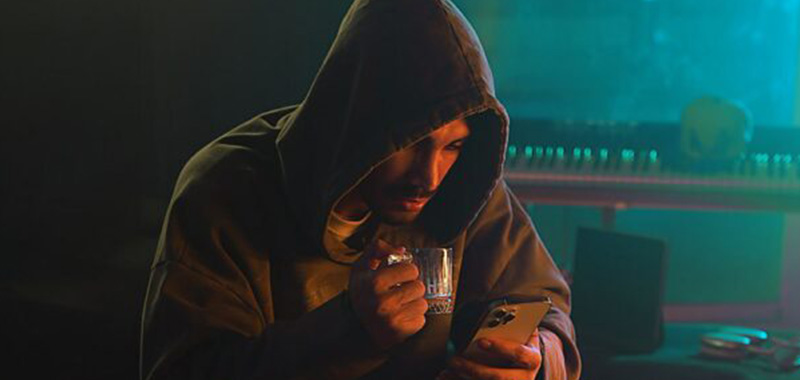 مهراد جم به نام به سلامت